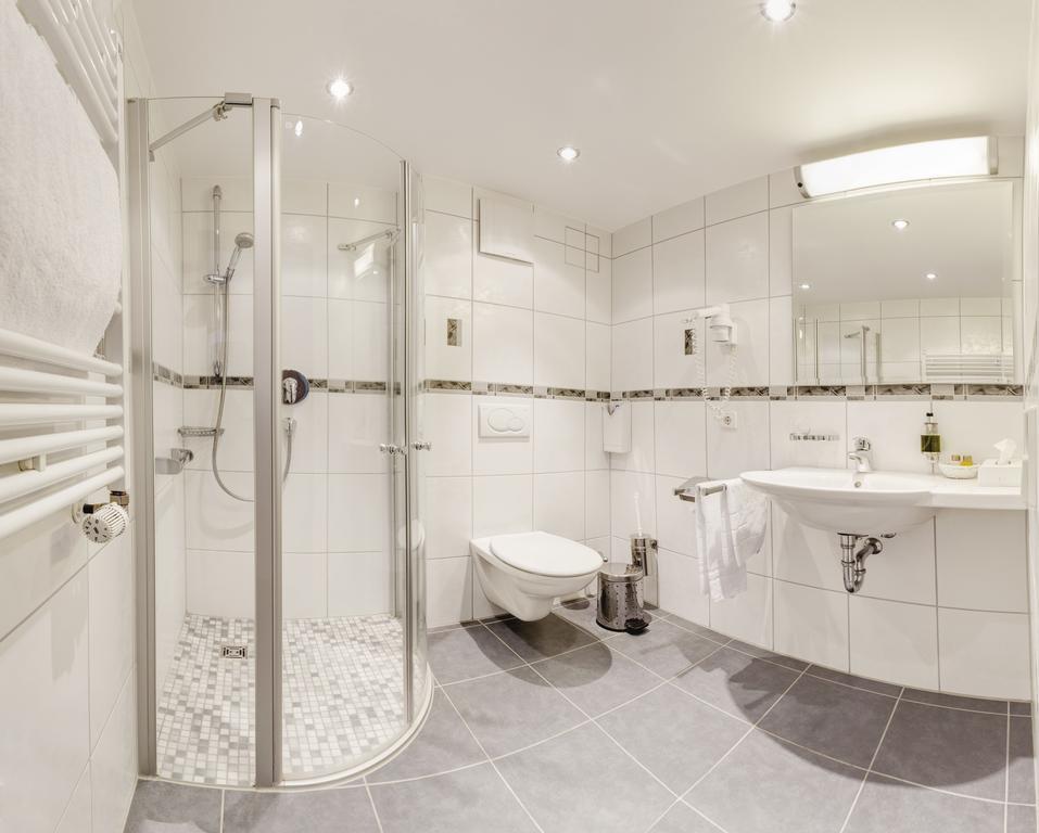 Hotel Fortuna Kirchzarten Habitación foto